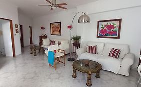 Casa Las Guayarminas